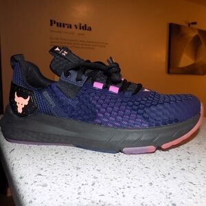 Men’s UA Project Rock BSR 4 “ Midnight Navy, Flare Orange”
